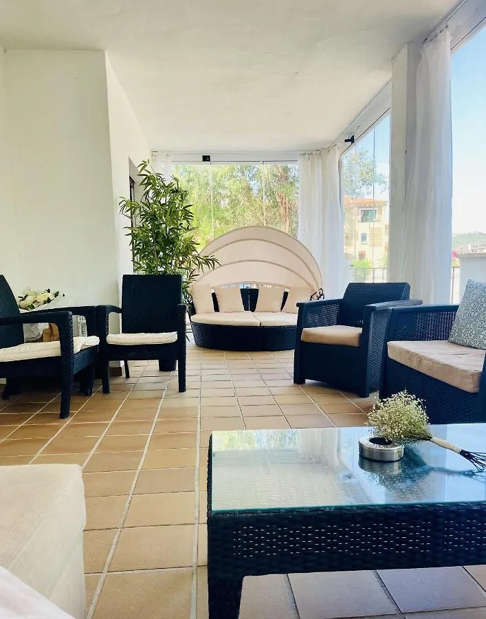 Stunning 2-Bed Apartment In Marina De Le Duquesa Manilva İspanya
