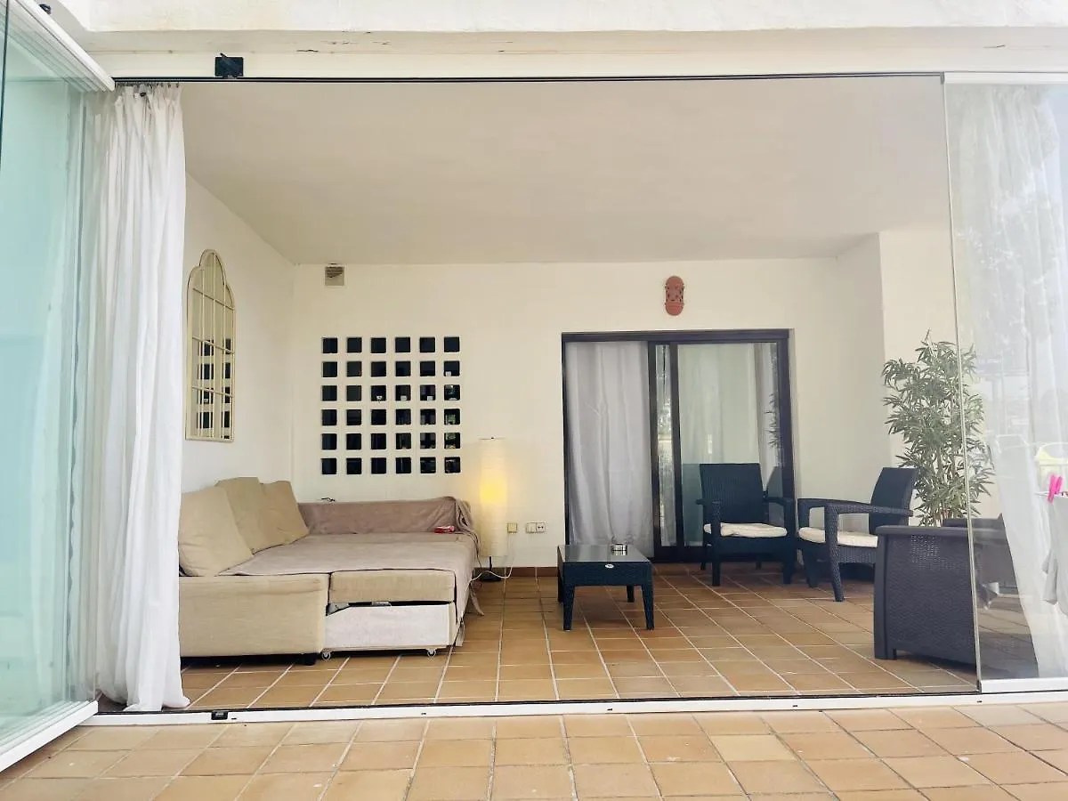 Stunning 2-Bed Apartment In Marina De Le Duquesa Manilva 0*,  İspanya