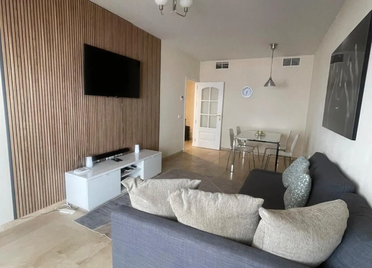 Stunning 2-Bed Apartment In Marina De Le Duquesa Manilva 0*,  İspanya